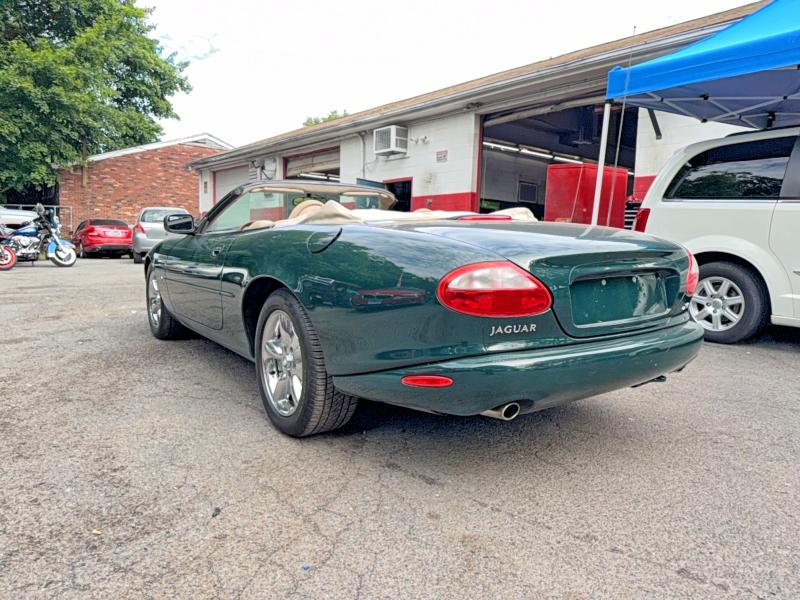 1999 Jaguar Xk8 მანქანა იყიდება აუქციონზე, vin: SAJGX2049XC038524, აუქციონის ნომერი: 64196686