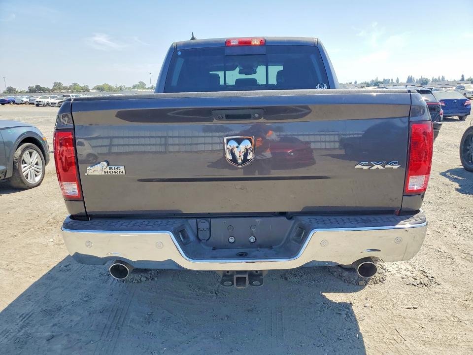 64952716 :رقم المزاد ، 1C6RR7LM0JS321943 vin ، 2018 Ram 1500 مزاد بيع