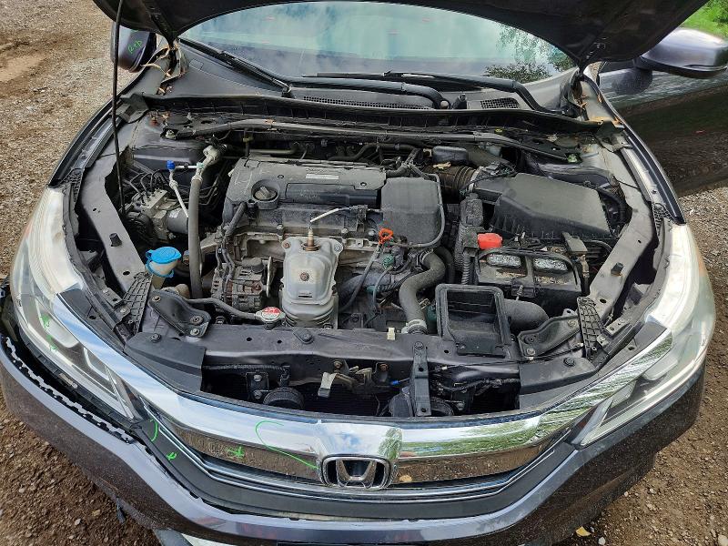 Продажа на аукционе авто 2017 Honda Accord, vin: 1HGCR2F64HA811429, номер лота: 65790456