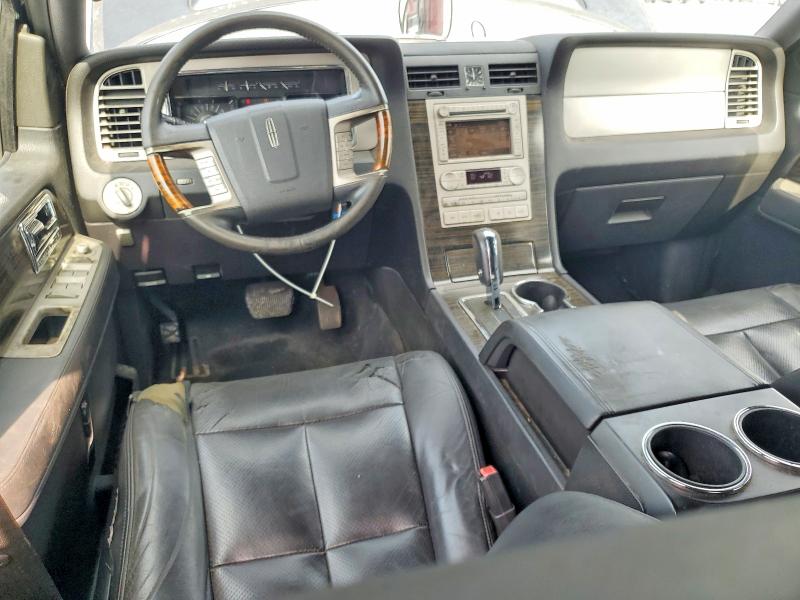 Продажа на аукционе авто 2007 Lincoln Navigator, vin: 5LMFU27517LJ10813, номер лота: 63731486
