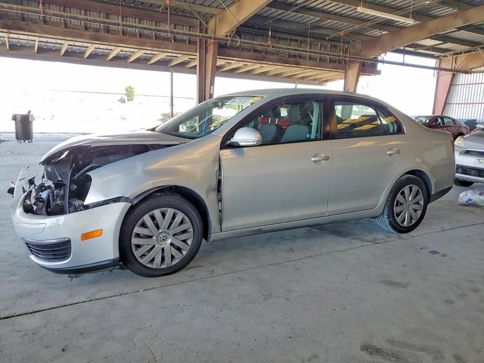 66471616 :رقم المزاد ، 3VWJZ7AJ4AM076035 vin ، 2010 Volkswagen Jetta مزاد بيع