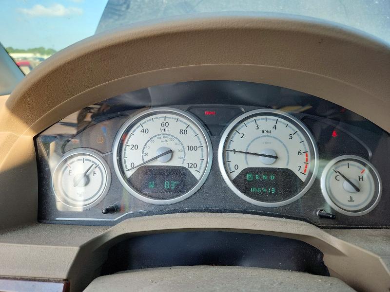 63900386 :رقم المزاد ، 2A8HR44EX9R652903 vin ، 2009 Chrysler Town & Country مزاد بيع