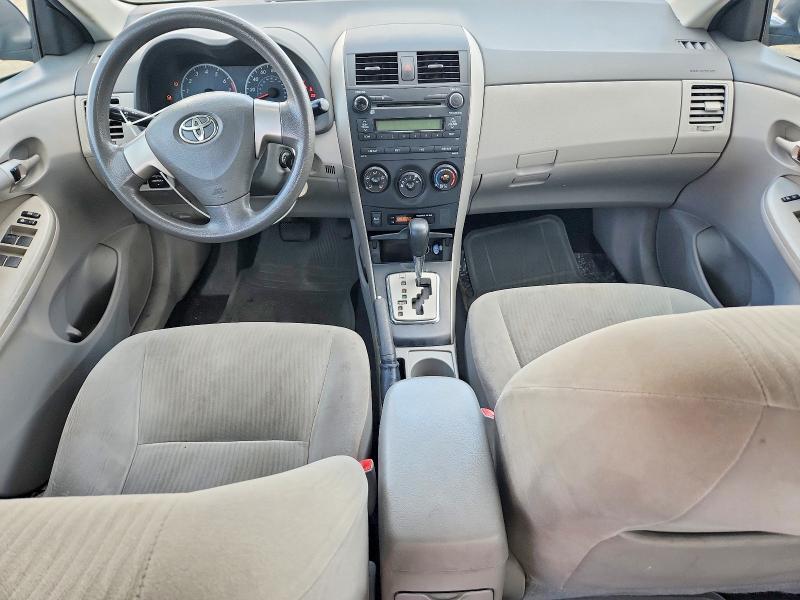 64033606 :رقم المزاد ، 2T1BU4EE4AC429027 vin ، 2010 Toyota Corolla مزاد بيع