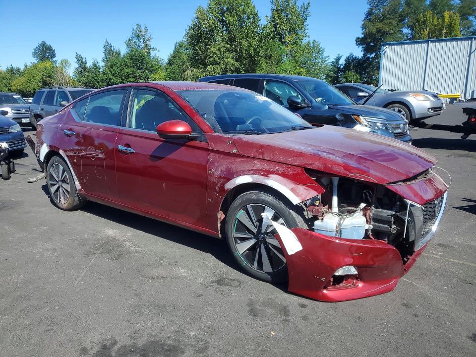64477156 :رقم المزاد ، 1N4BL4DV8MN371483 vin ، 2021 Nissan Altima مزاد بيع
