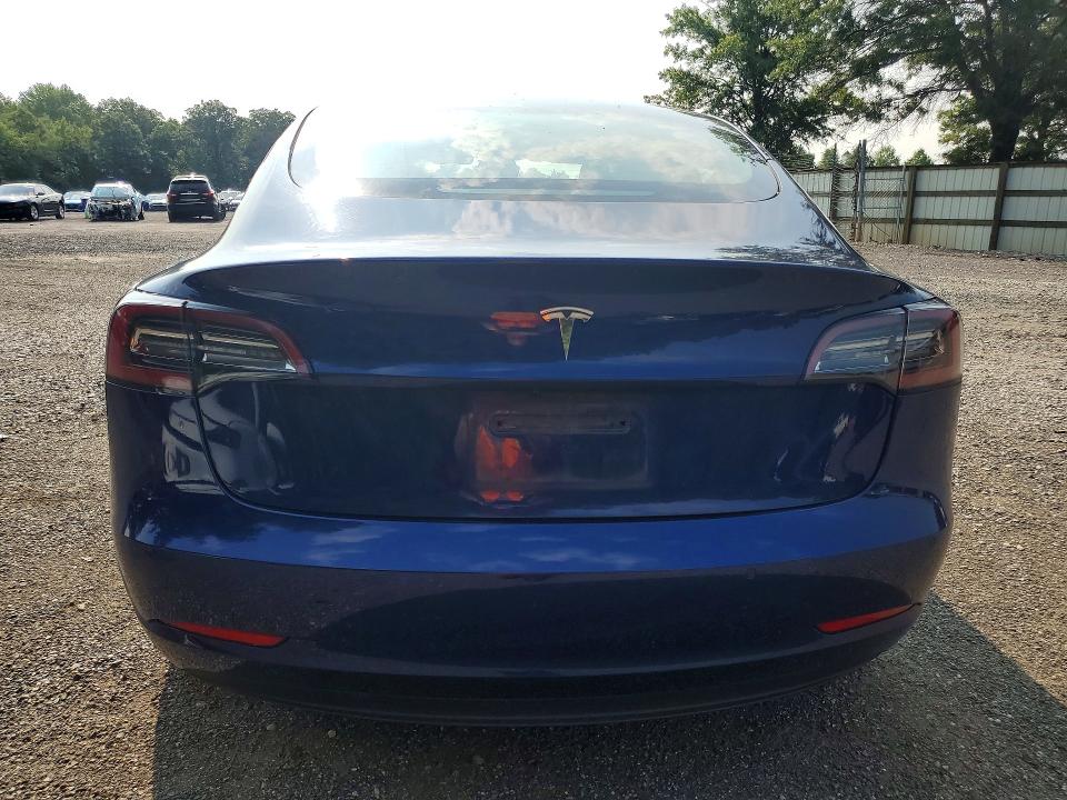 64268326 :رقم المزاد ، 5YJ3E1EA1NF371926 vin ، 2022 Tesla Model 3 مزاد بيع