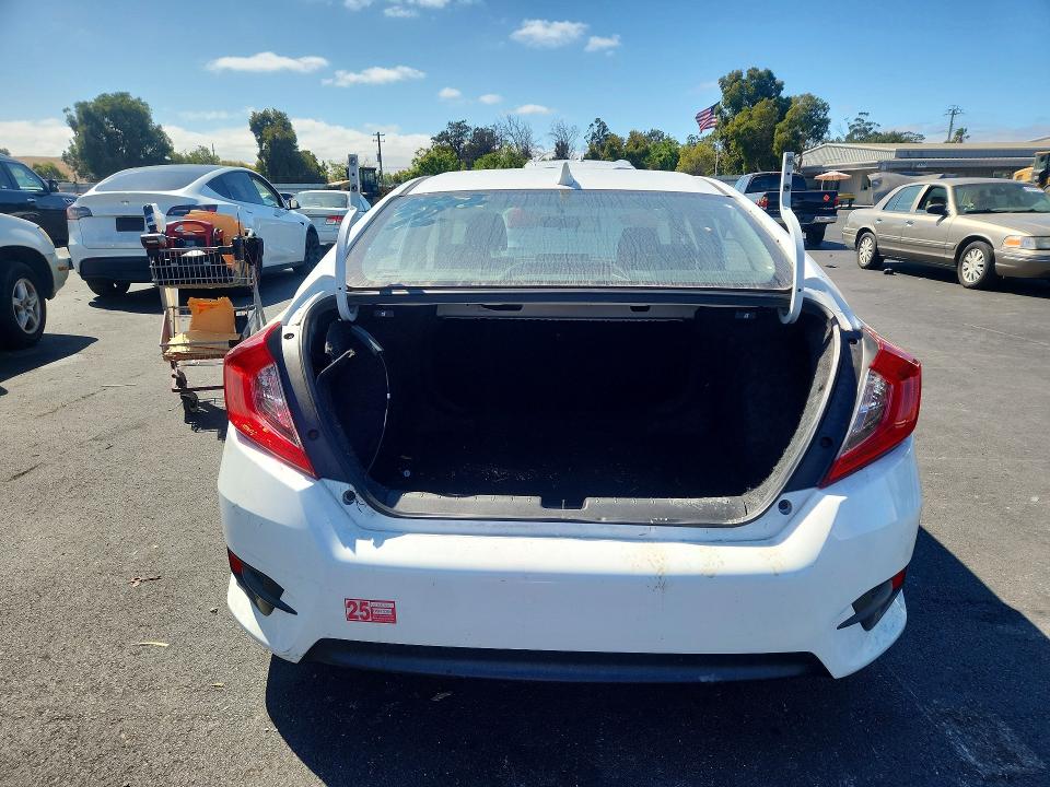 Продаж на аукціоні авто 2017 Honda Civic, vin: 2HGFC1F39HH639737, номер лоту: 67204126