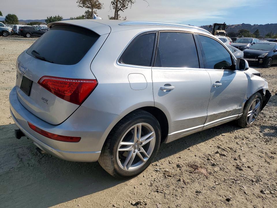 2012 Audi Q5 მანქანა იყიდება აუქციონზე, vin: WA1LFAFPXCA127644, აუქციონის ნომერი: 65887386
