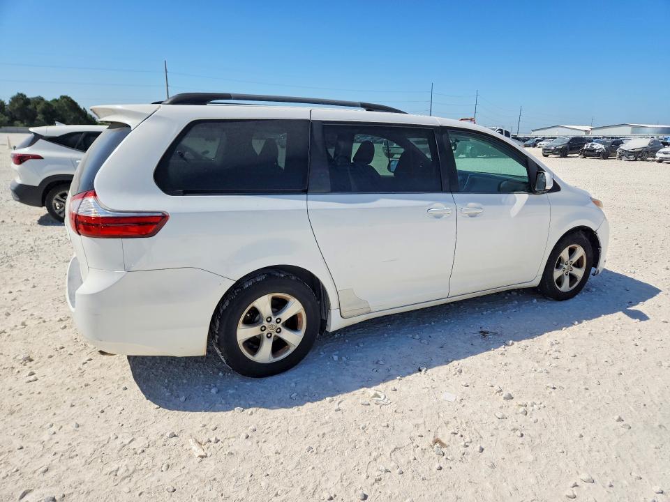 Aukcja sprzedaży 2015 Toyota Sienna, vin: 5TDKK3DC8FS560511, numer aukcji: 65724966