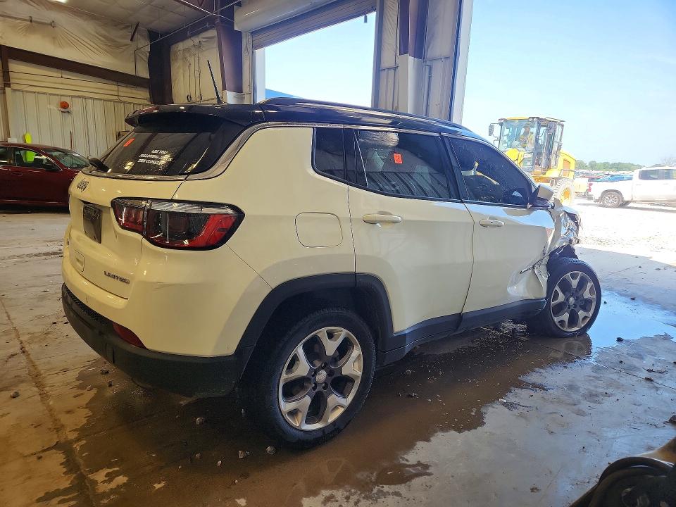 66074746 :رقم المزاد ، 3C4NJDCB6MT519019 vin ، 2021 Jeep Compass مزاد بيع