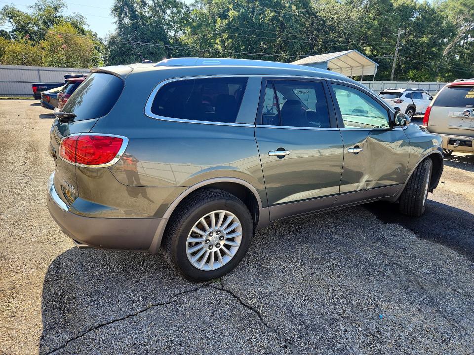 64960736 :رقم المزاد ، 5GAKRBEDXBJ214630 vin ، 2011 Buick Enclave مزاد بيع