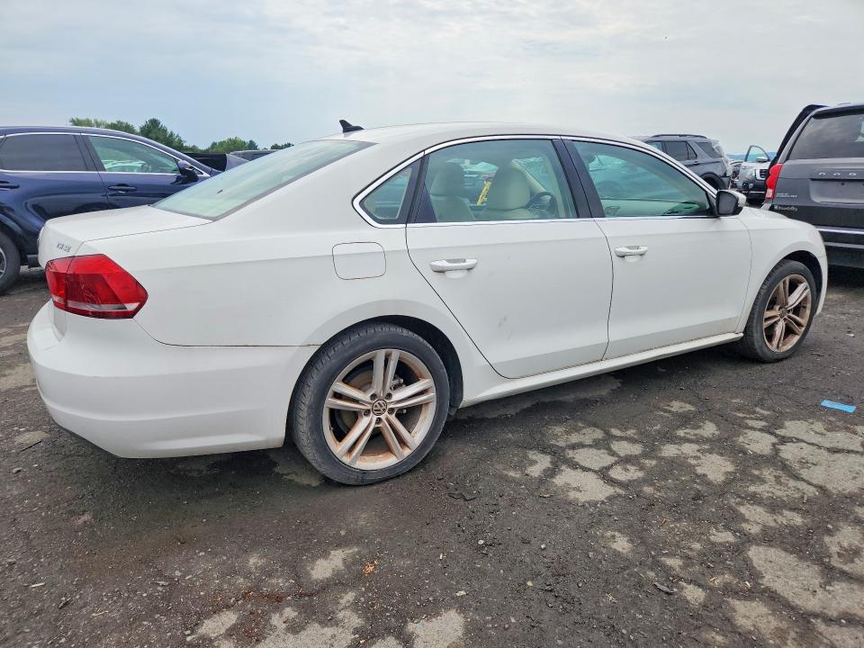 66012706 :رقم المزاد ، 1VWBT7A39EC087790 vin ، 2014 Volkswagen Passat مزاد بيع