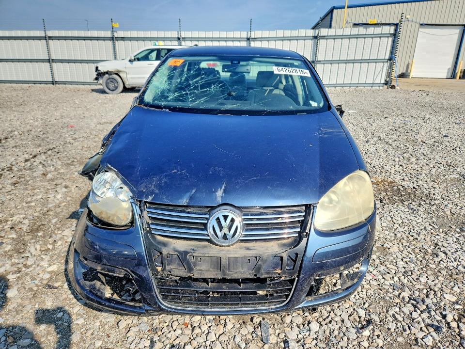 2005 Volkswagen New Jetta მანქანა იყიდება აუქციონზე, vin: 3VWRF71K45M620673, აუქციონის ნომერი: 64262816