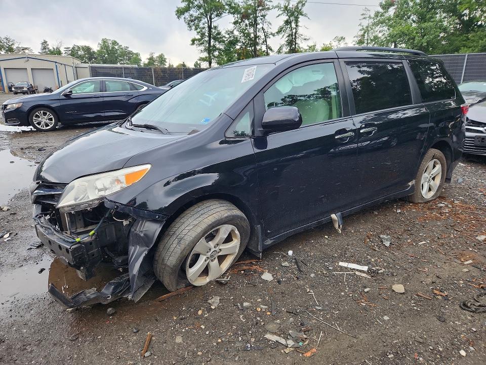 2019 Toyota Sienna მანქანა იყიდება აუქციონზე, vin: 5TDKZ3DC7KS990519, აუქციონის ნომერი: 63164976