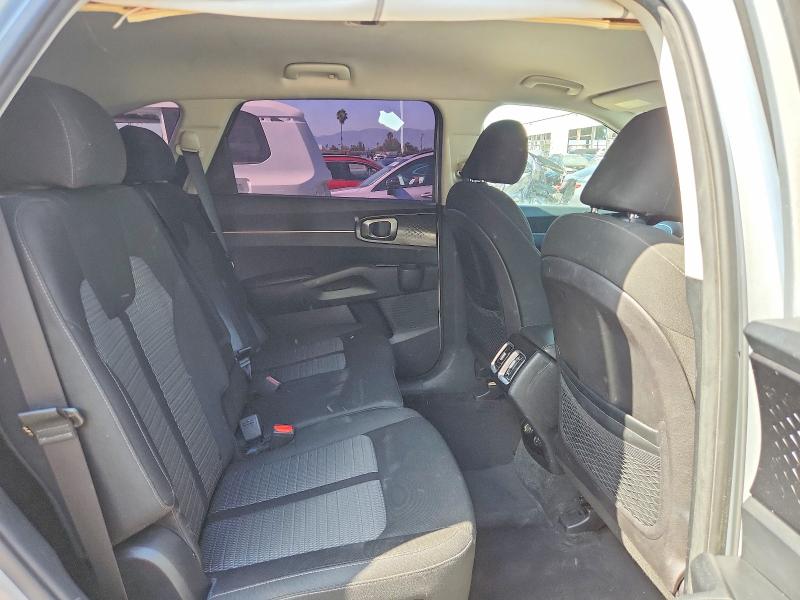 Продажа на аукционе авто 2022 Kia Sorento, vin: 5XYRG4LC3NG078760, номер лота: 64122436