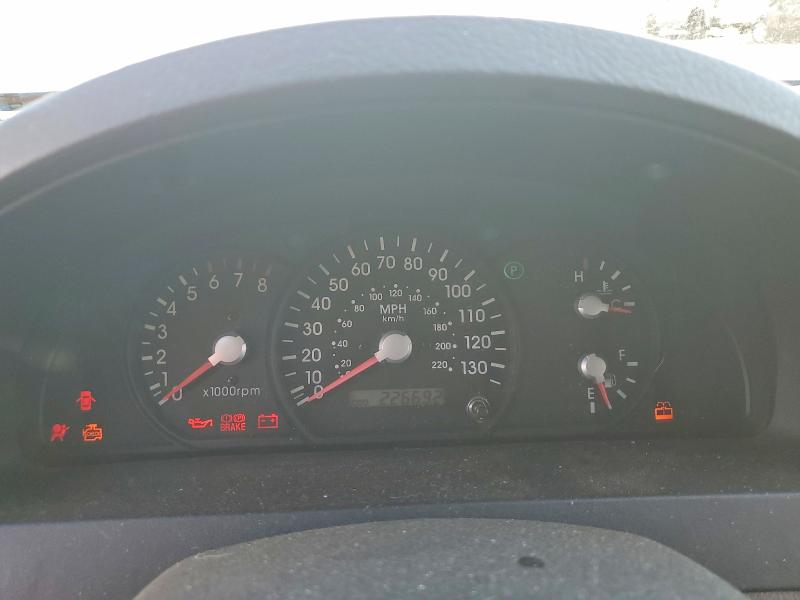 66301336 :رقم المزاد ، KNDJC733245332363 vin ، 2004 Kia Sorento مزاد بيع