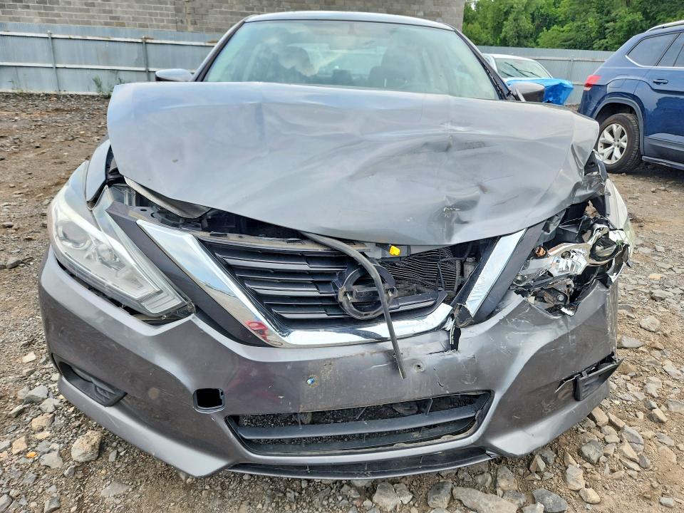 Продажа на аукционе авто 2018 Nissan Altima, vin: 1N4AL3AP4JC257807, номер лота: 64335126