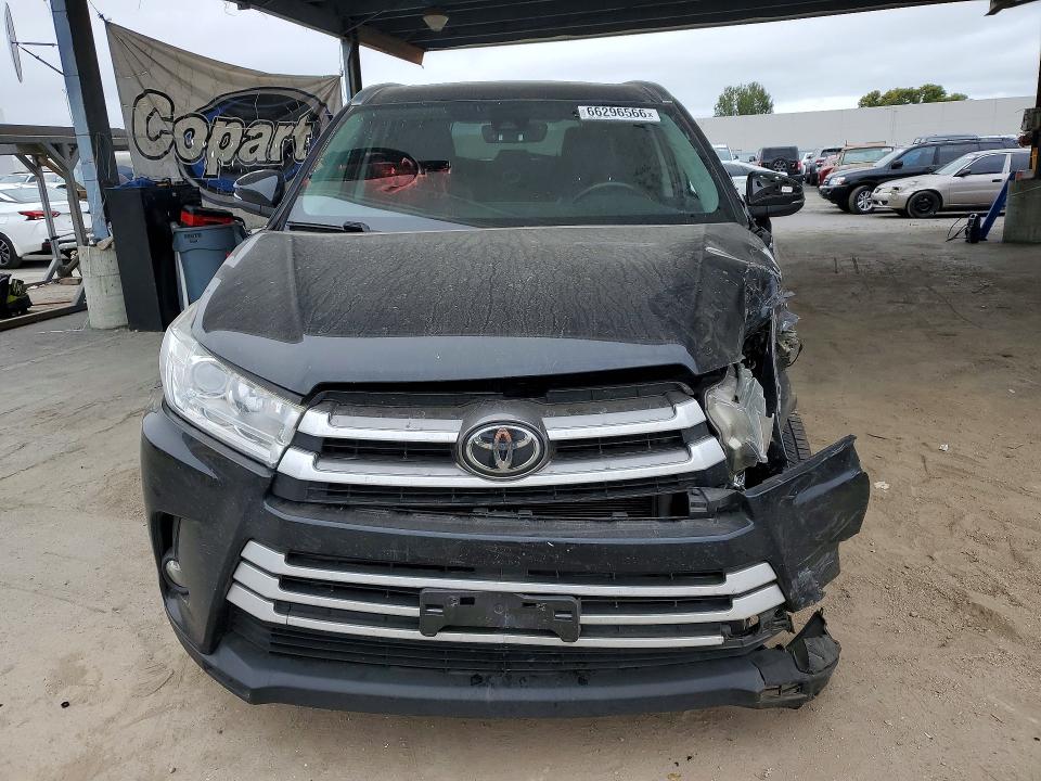 2019 Toyota Highlander მანქანა იყიდება აუქციონზე, vin: 5TDKZRFH6KS345095, აუქციონის ნომერი: 66296566