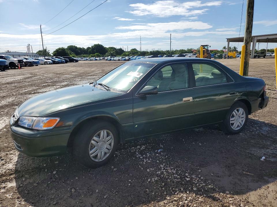 Auction sale of the 2001 Toyota Camry, vin: 4T1BG22K61U033542, lot number: 63881196