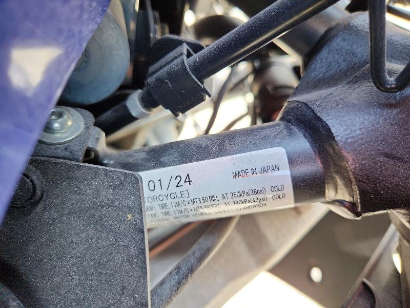 63649256 :رقم المزاد ، JYARM38Y8RA002833 vin ، 2024 Yamaha Yzfr7 مزاد بيع