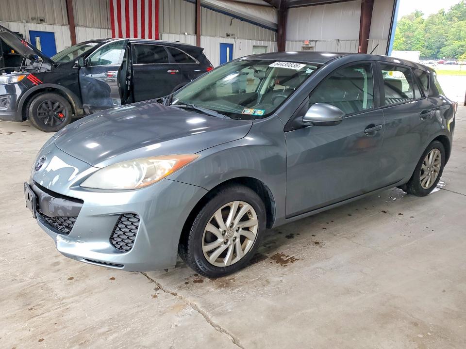 64430836 :رقم المزاد ، JM1BL1L81C1692226 vin ، 2012 Mazda 3 مزاد بيع
