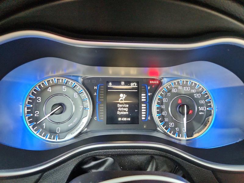 66112276 :رقم المزاد ، 1C3CCCAB0FN667107 vin ، 2015 Chrysler 200 مزاد بيع