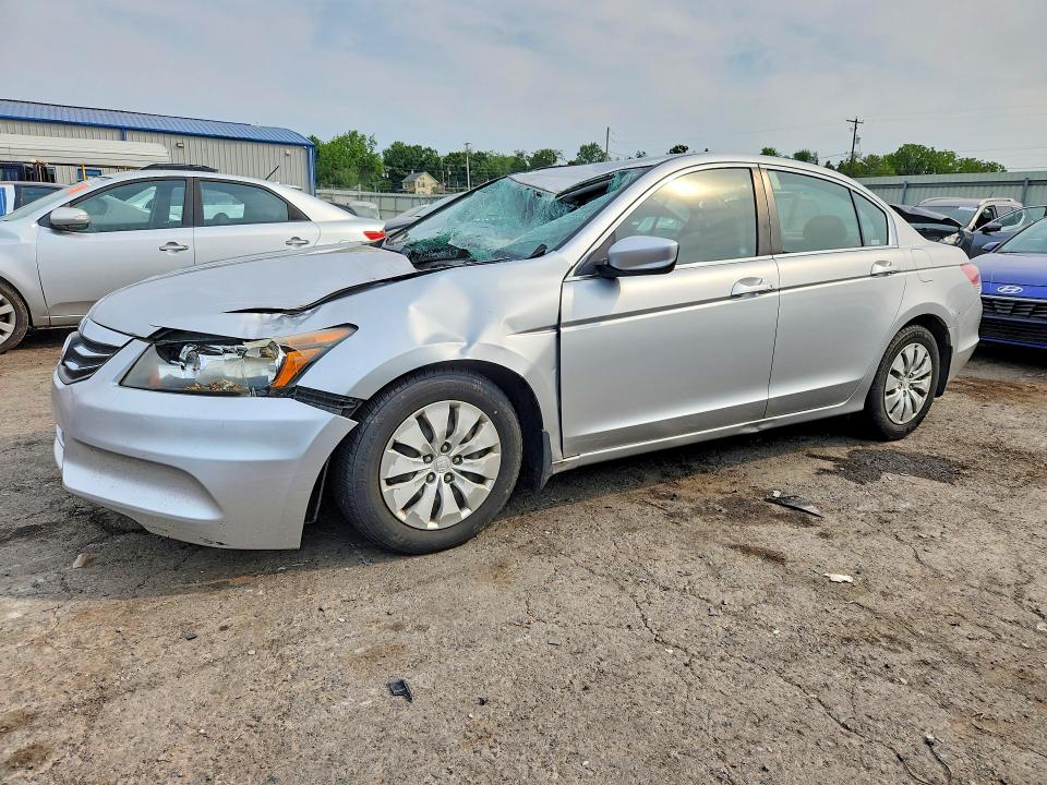 2012 Honda Accord მანქანა იყიდება აუქციონზე, vin: 1HGCP2F30CA241076, აუქციონის ნომერი: 64690386