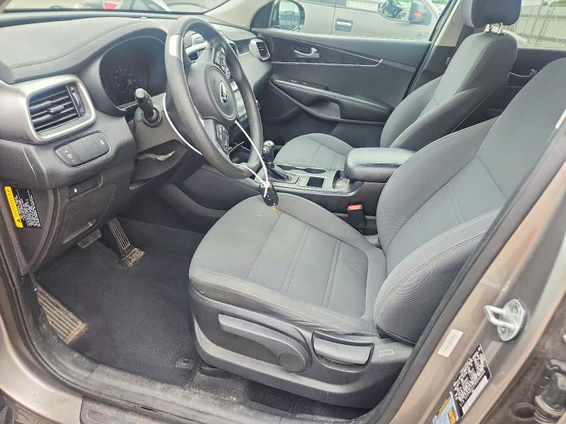 65334626 :رقم المزاد ، 5XYPGDA37GG046004 vin ، 2016 Kia Sorento مزاد بيع