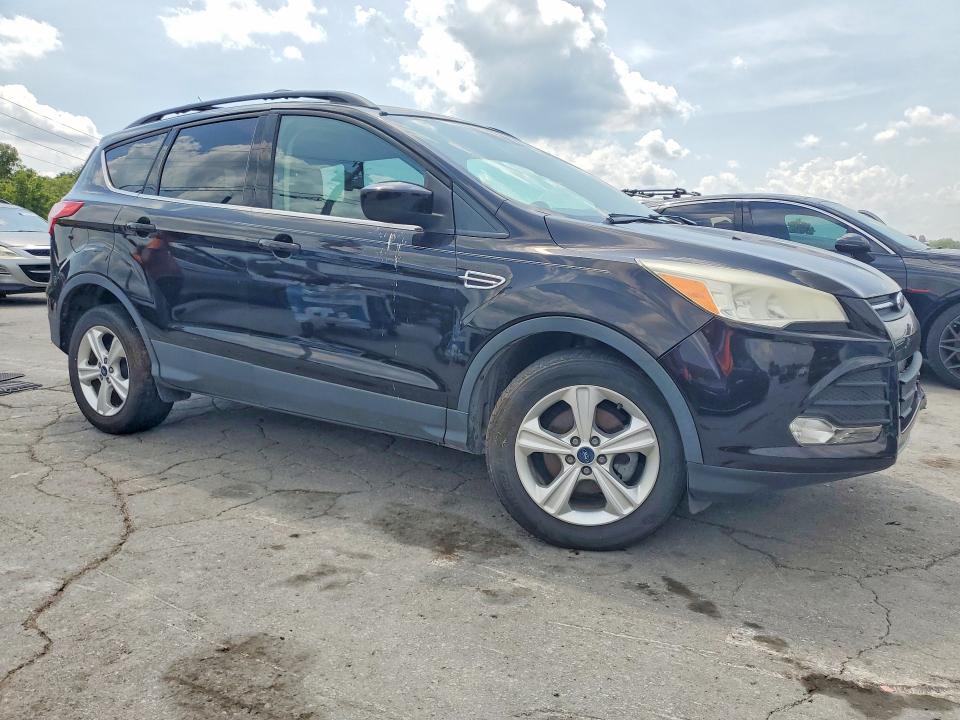 2013 Ford Escape მანქანა იყიდება აუქციონზე, vin: 1FMCU0GX2DUB25631, აუქციონის ნომერი: 64774616