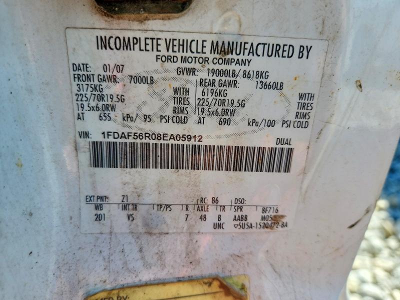 63391846 :رقم المزاد ، 1FDAF56R08EA05912 vin ، 2008 Ford F550 مزاد بيع