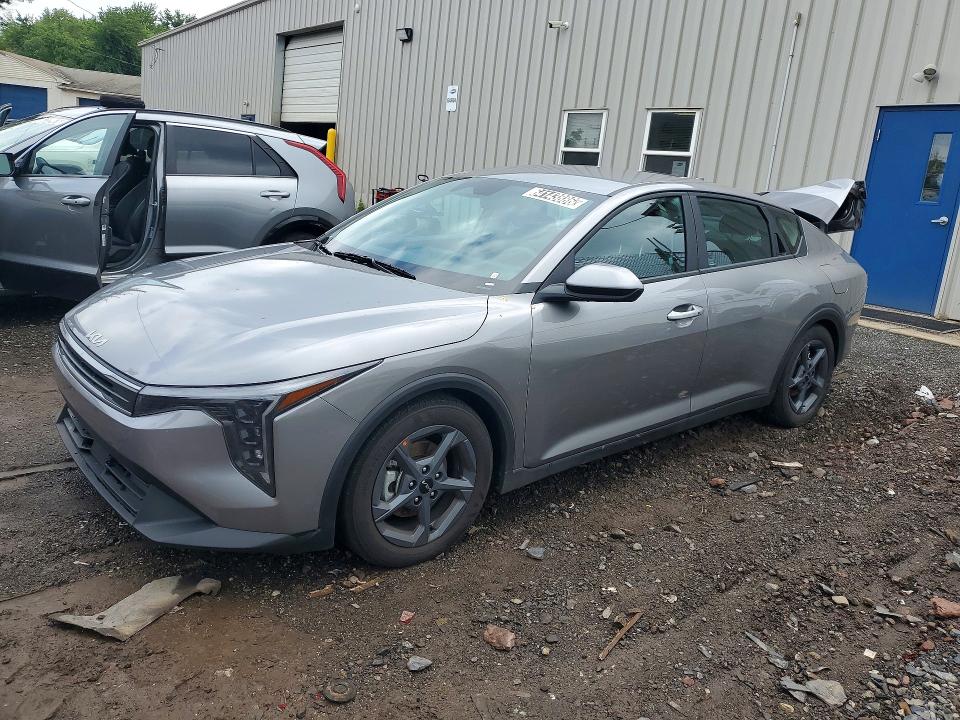 64143886 :رقم المزاد ، 3KPFT4DEXTE310828 vin ، 2026 Kia K4 مزاد بيع