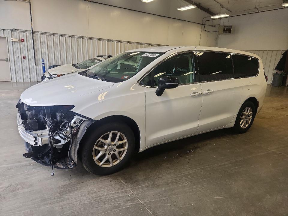 62608176 :رقم المزاد ، 2C4RC1CG7RR190931 vin ، 2024 Chrysler Voyager مزاد بيع