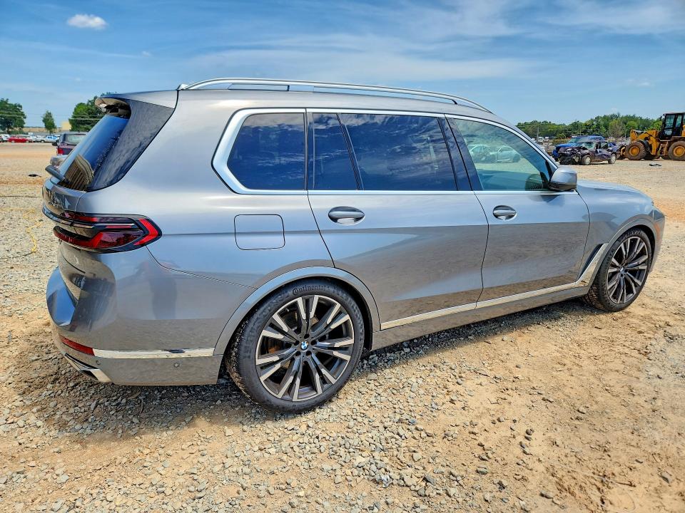 66195106 :رقم المزاد ، 5UX23EM09R9U79582 vin ، 2024 Bmw X7 مزاد بيع