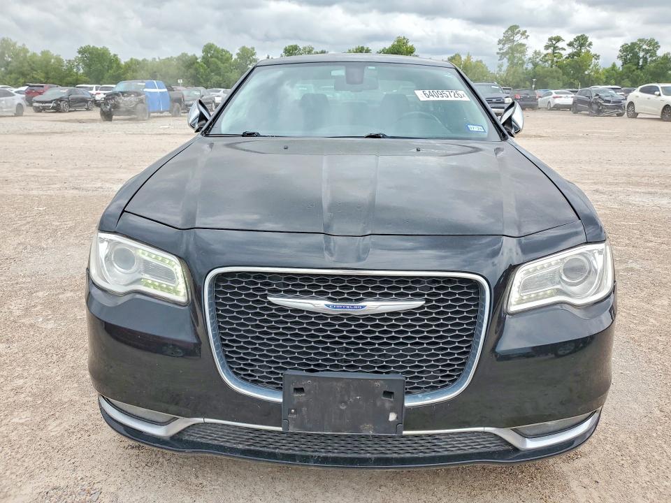 64095726 :رقم المزاد ، 2C3CCAEG6FH779901 vin ، 2015 Chrysler 300c مزاد بيع