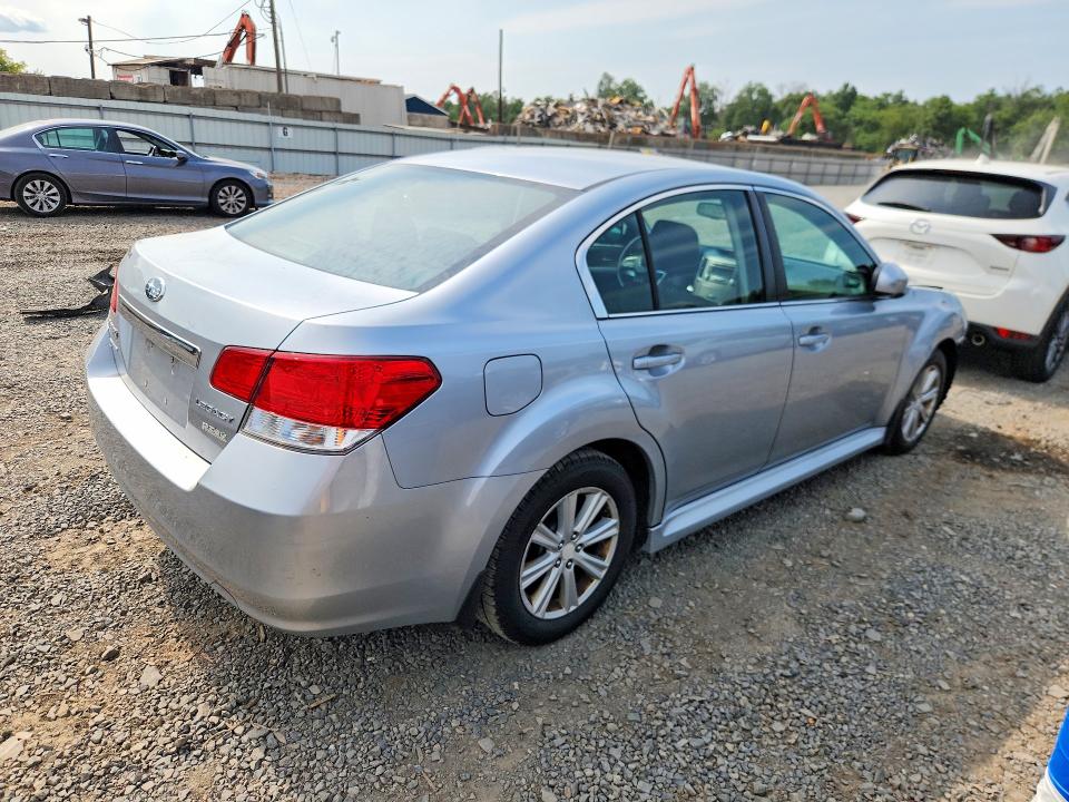 65218716 :رقم المزاد ، 4S3BMBG61C3004242 vin ، 2012 Subaru Legacy مزاد بيع