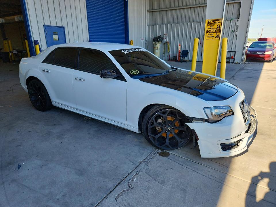 Aukcja sprzedaży 2017 Chrysler 300, vin: 2C3CCABG5HH526768, numer aukcji: 64655966