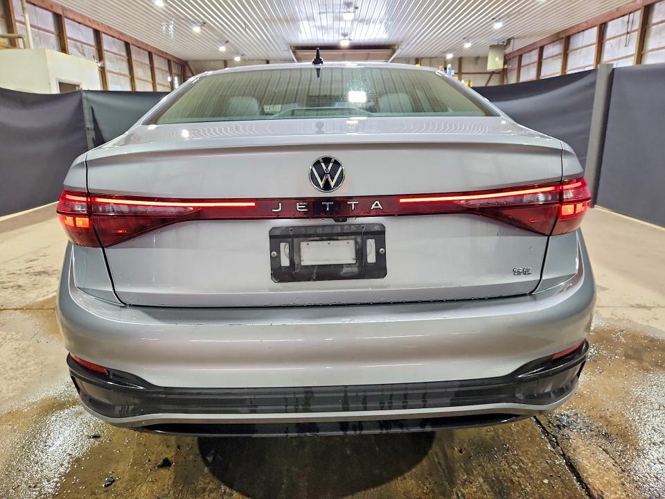 63968996 :رقم المزاد ، 3VW7X7BU2SM009931 vin ، 2025 Volkswagen Jetta مزاد بيع