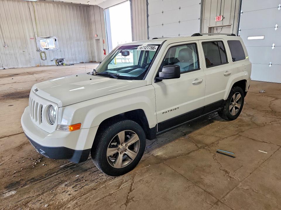 67127766 :رقم المزاد ، 1C4NJRFB9GD692701 vin ، 2016 Jeep Patriot مزاد بيع