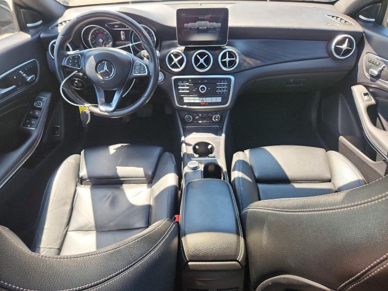 64019206 :رقم المزاد ، WDDSJ4GB4HN423527 vin ، 2017 Mercedes-benz Cla مزاد بيع