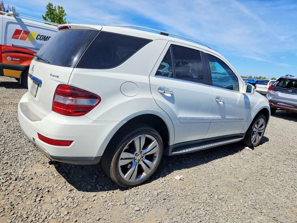 66512186 :رقم المزاد ، 4JGBB8GB9BA735156 vin ، 2011 Mercedes-benz Ml مزاد بيع