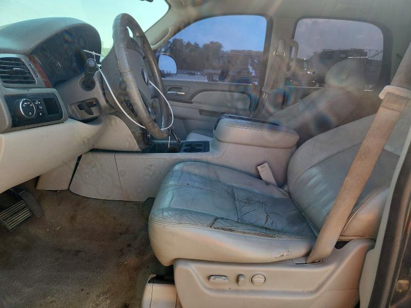 64973256 :رقم المزاد ، 1GNSCBE0XDR199944 vin ، 2013 Chevrolet Tahoe مزاد بيع