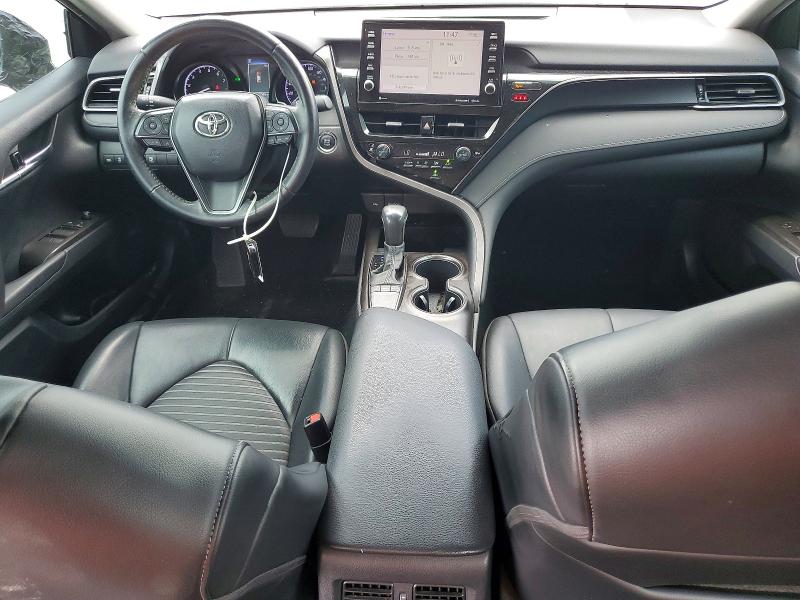 63395416 :رقم المزاد ، 4T1S11AK5NU662115 vin ، 2022 Toyota Camry مزاد بيع