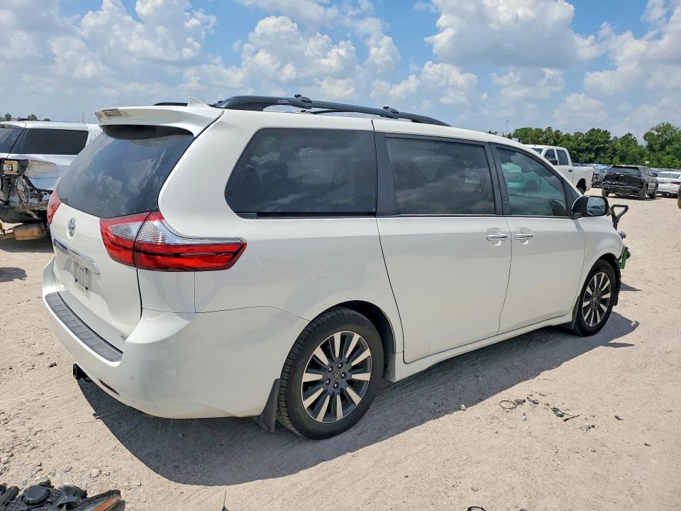63553856 :رقم المزاد ، 5TDYZ3DC8LS035658 vin ، 2020 Toyota Sienna مزاد بيع