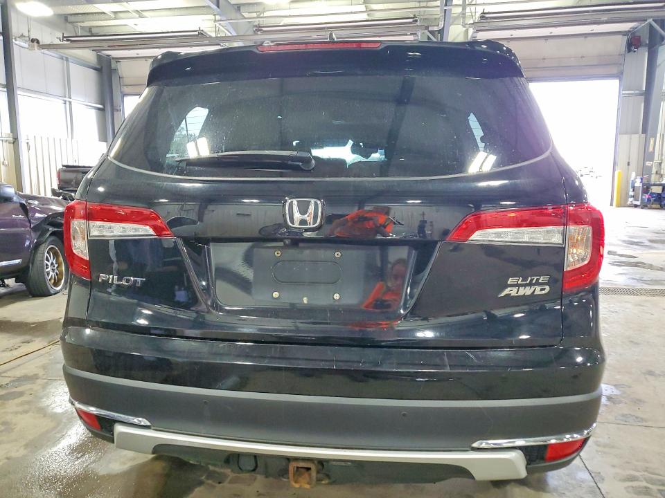 Продажа на аукционе авто 2019 Honda Pilot, vin: 5FNYF6H04KB091836, номер лота: 65656796