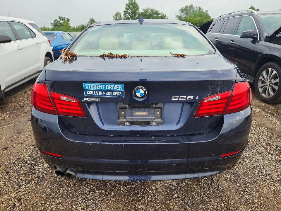 Продажа на аукционе авто 2013 Bmw 528, vin: WBAXH5C55DD107911, номер лота: 64657086