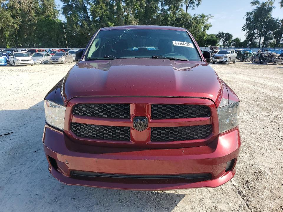 63566196 :رقم المزاد ، 1C6RR6KT8JS155108 vin ، 2018 Ram 1500 مزاد بيع