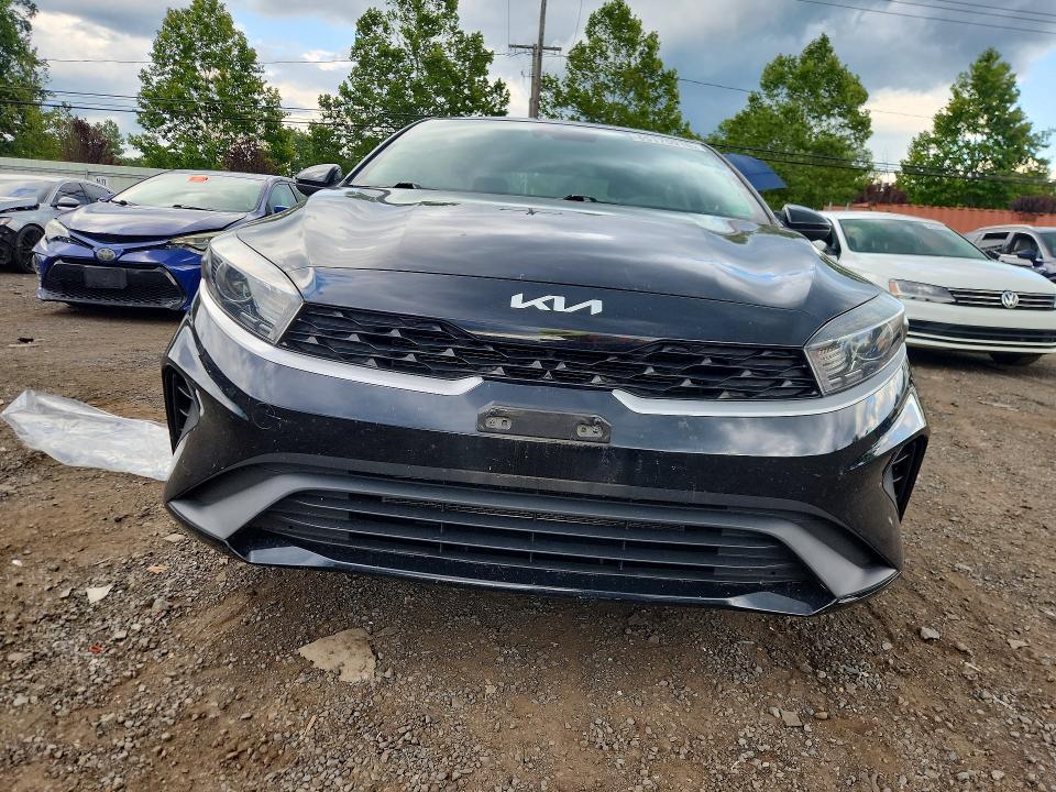 2022 Kia Forte მანქანა იყიდება აუქციონზე, vin: 3KPF24AD5NE451730, აუქციონის ნომერი: 65175916