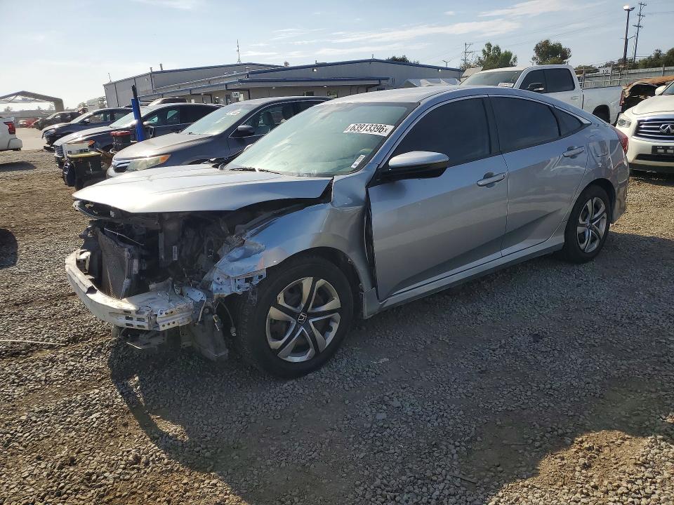 Продаж на аукціоні авто 2018 Honda Civic, vin: 2HGFC2F57JH543795, номер лоту: 63913396