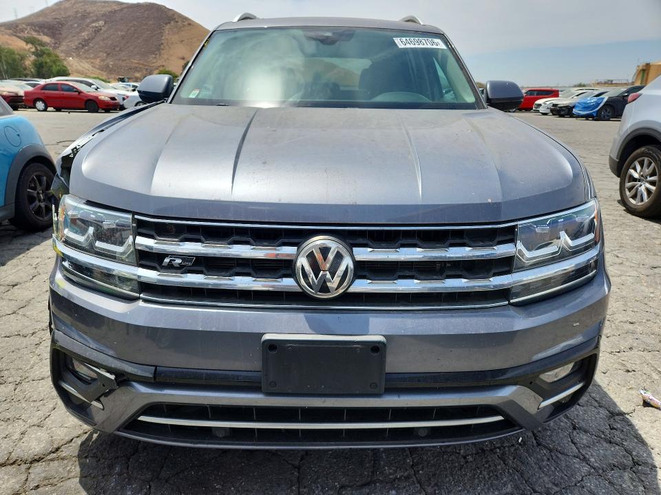 2019 Volkswagen Atlas მანქანა იყიდება აუქციონზე, vin: 1V2RR2CA4KC590085, აუქციონის ნომერი: 64698706