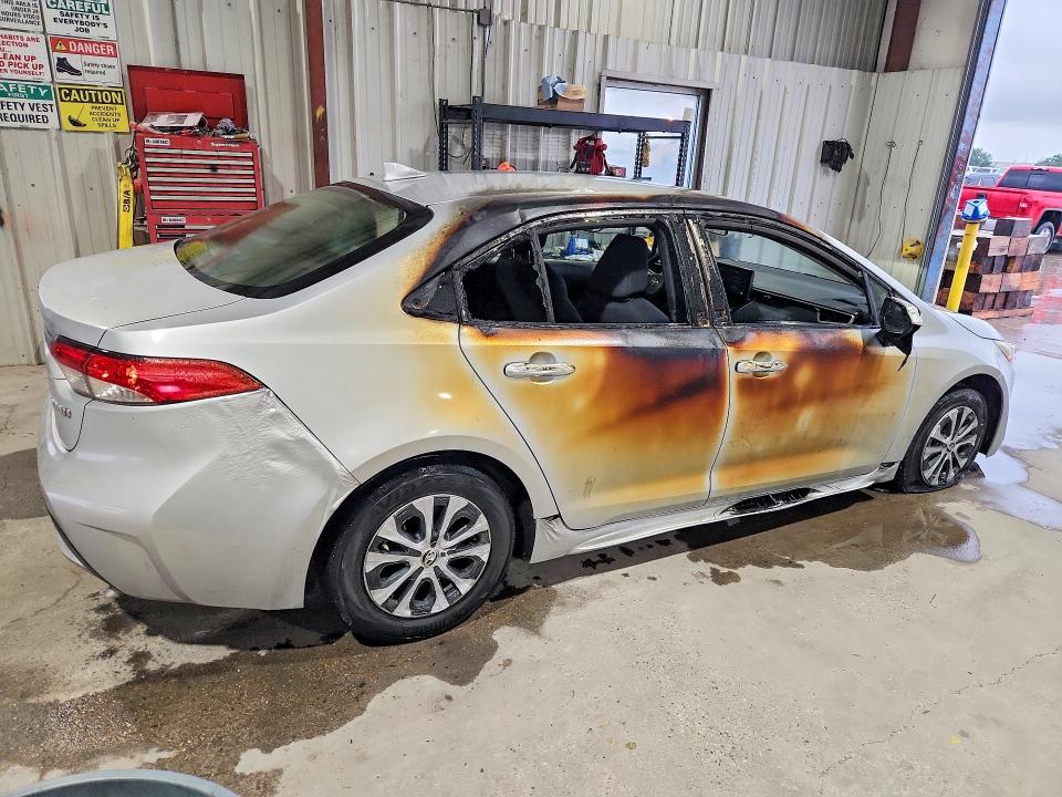 2022 Toyota Corolla მანქანა იყიდება აუქციონზე, vin: JTDEAMDE8NJ035824, აუქციონის ნომერი: 63191756