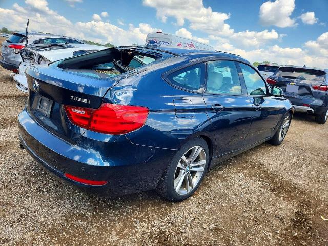 63481236 :رقم المزاد ، WBA8Z5C58GG501584 vin ، 2016 Bmw 328 مزاد بيع